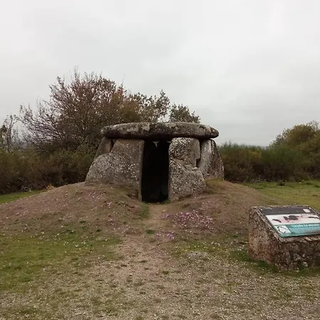 Casa Miraxurés Con Vistas A La Sierra Del Xurés * Ourense